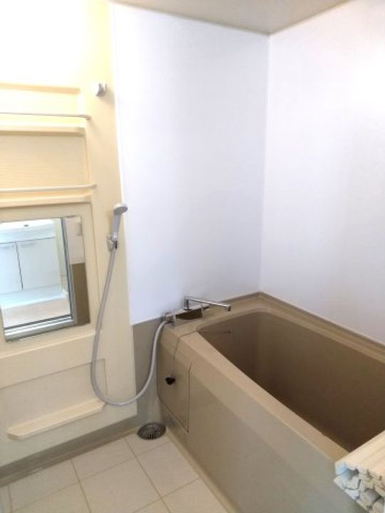 サニーライフの風呂