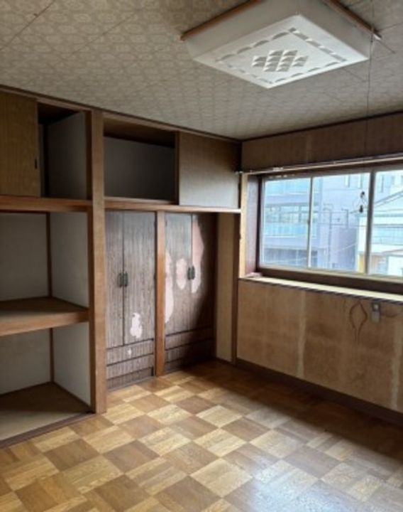 新潟県柏崎市西本町1(一戸建)の賃貸物件の居間