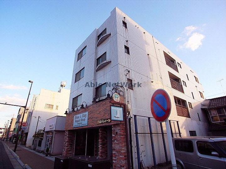 岐阜県岐阜市白山町2(マンション)の賃貸物件の外観