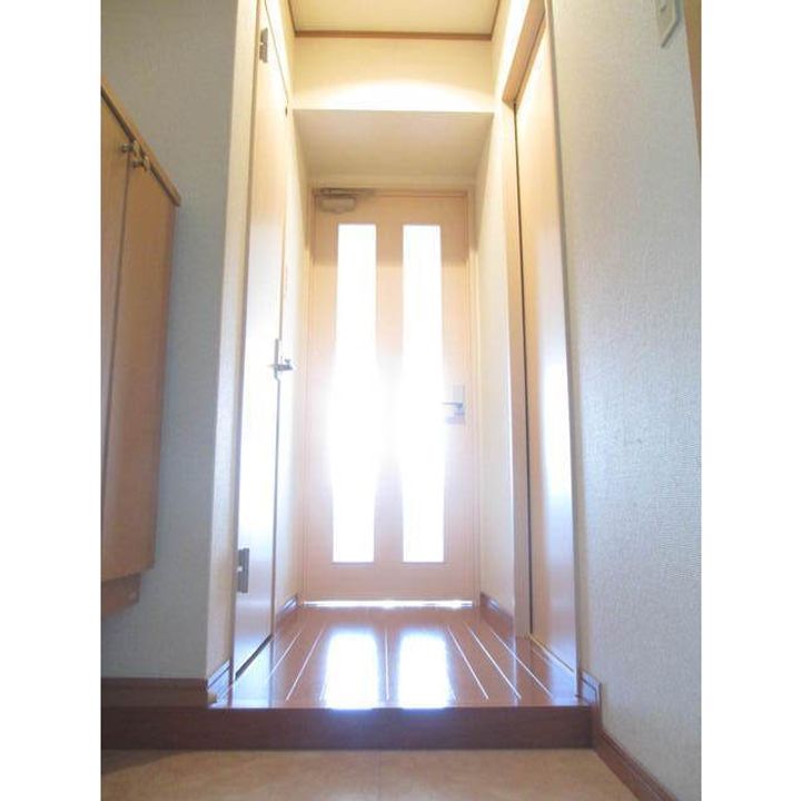 ドノーレ銀座通の玄関