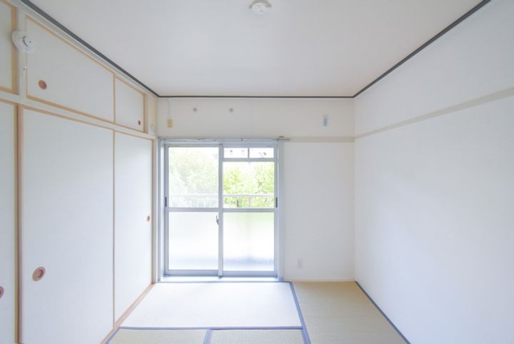 UR男山の内装