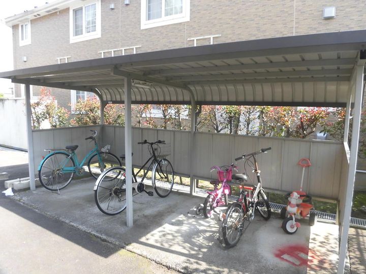 サンパティーク C棟の地図