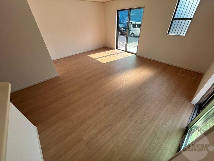 大阪府摂津市鳥飼下2(一戸建)の賃貸物件の居間