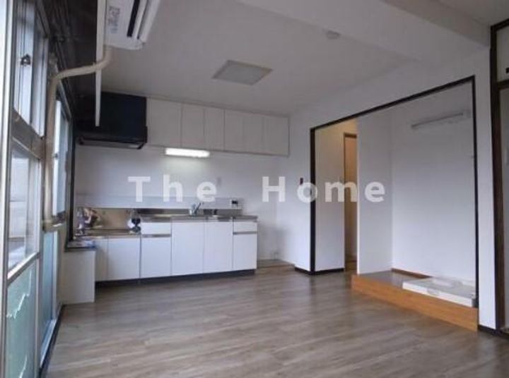 東京都中野区中野2(マンション)の賃貸物件の居間