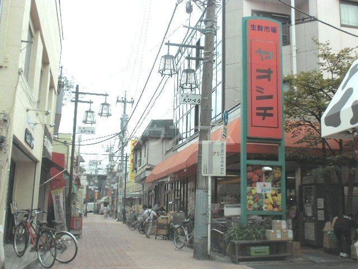 ルミーク北千住の周辺