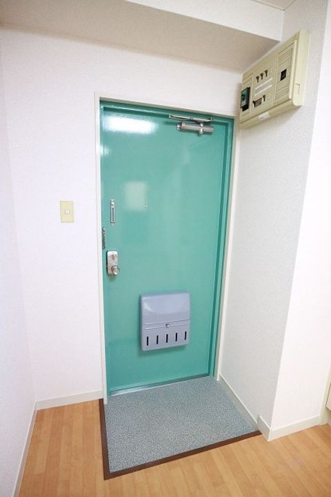 戸田ルーベンスの玄関