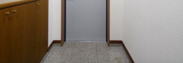 東京都中央区日本橋浜町3(マンション)の賃貸物件の玄関