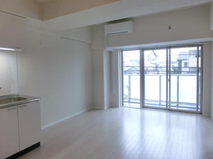 東京都足立区六町1(マンション)の賃貸物件の内装