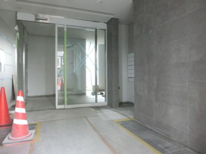 東京都足立区六町1(マンション)の賃貸物件の地図