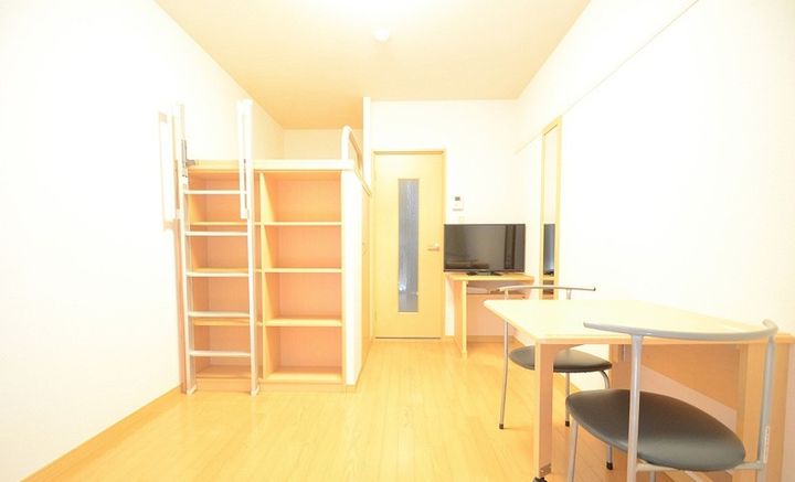 神奈川県横浜市鶴見区生麦3(マンション)の賃貸物件の居間