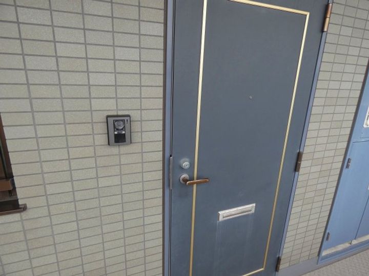 ルネス南林間の玄関