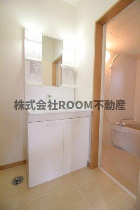 ラパン郡元の内装