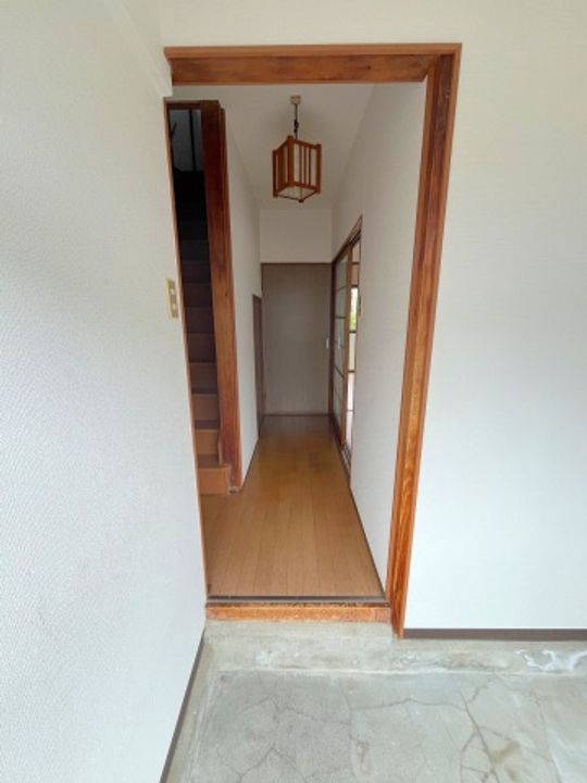 広島県広島市安芸区船越南3(一戸建)の賃貸物件の玄関