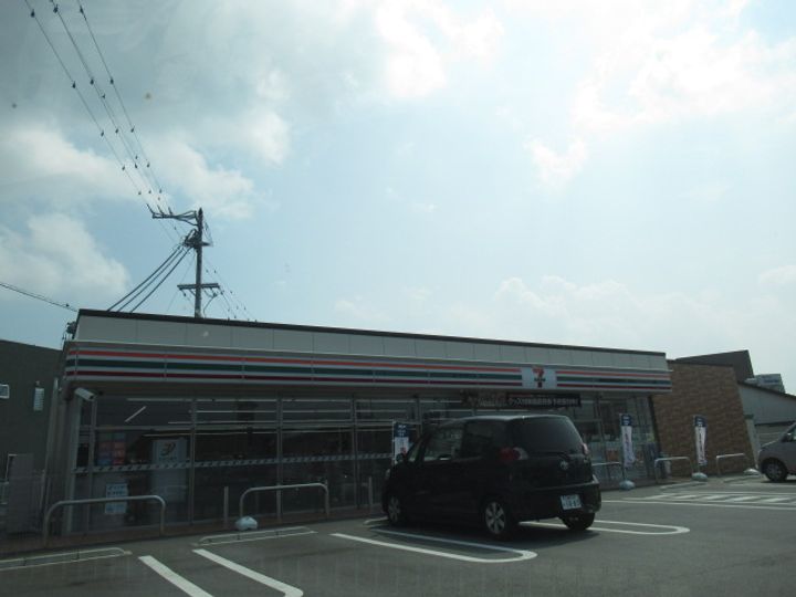 三重県伊勢市上地町(一戸建)の賃貸物件の周辺