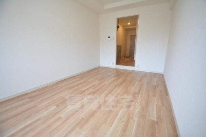 クリスタルハイツ玉出の居間