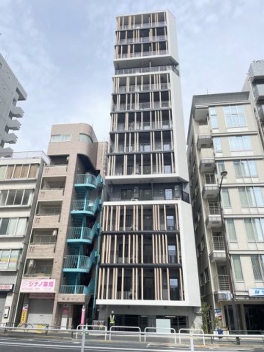 東京都新宿区信濃町(マンション)の賃貸物件の外観