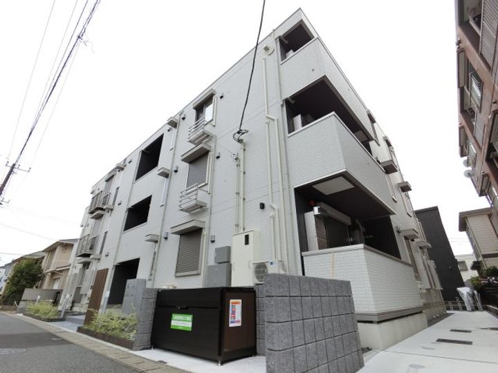 D-ROOM南花園の外観