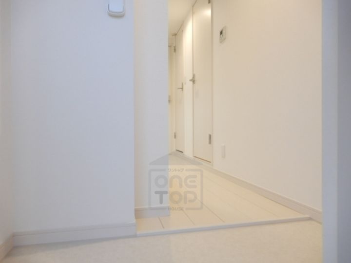 リブリ・千里丘東の玄関