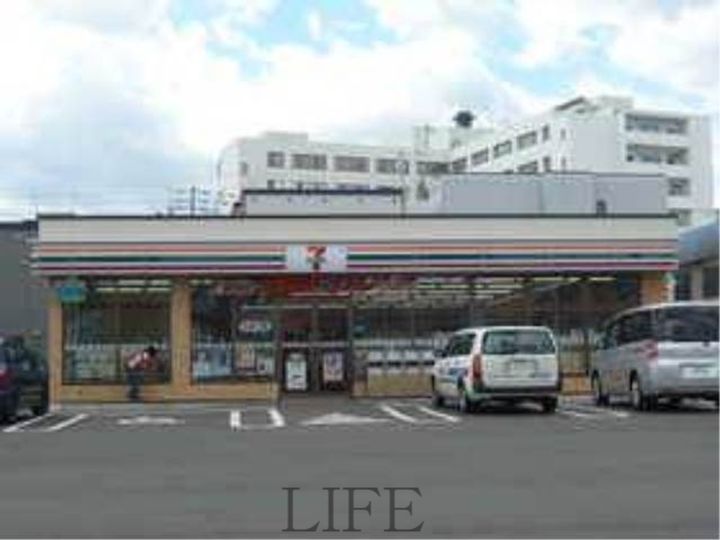 豊平アシュウの周辺