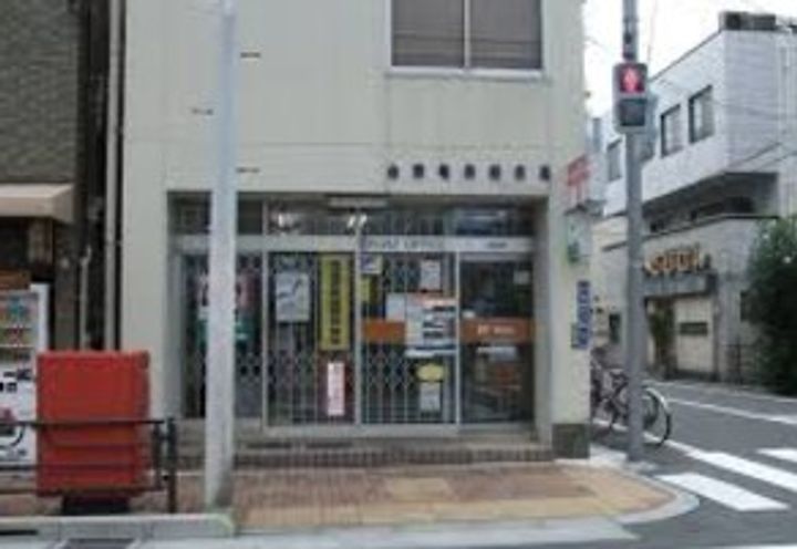 ロイヤル トーリータワーズの周辺