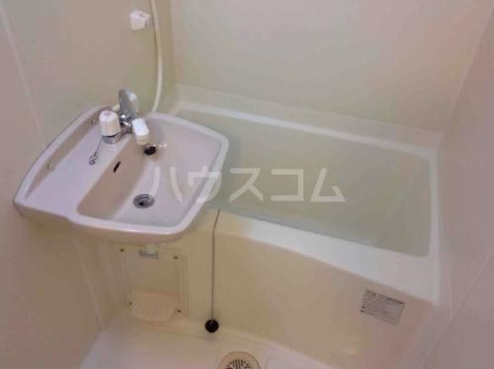 レオパレスコモードの内装