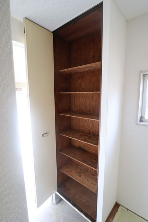 千葉県流山市向小金3(アパート)の賃貸物件の玄関