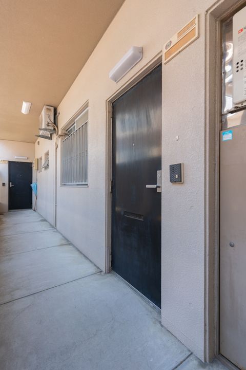 第1グリーンハイツ西村「3LDK」の玄関