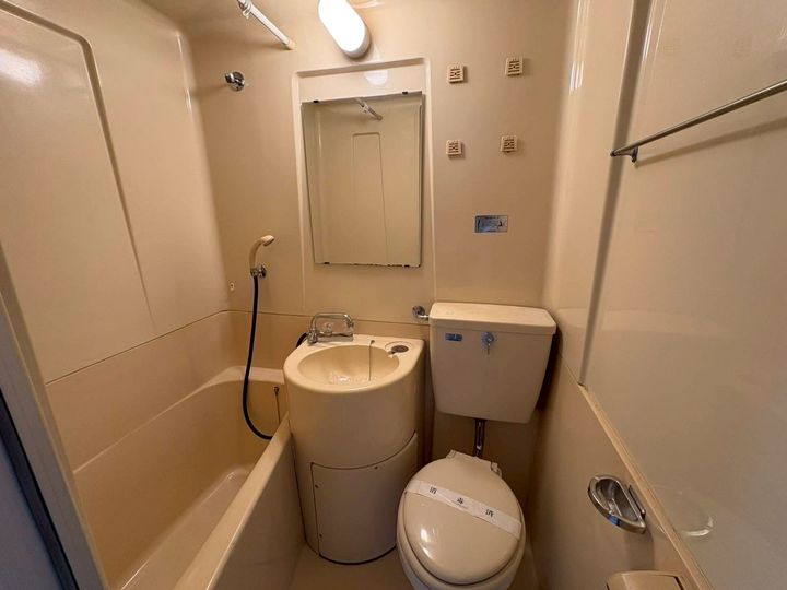 エスカイア三俣Bの内装