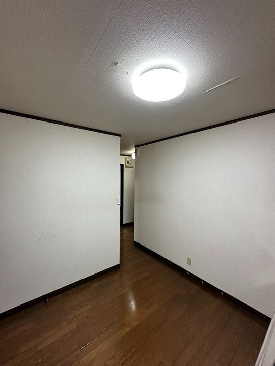 ハイツSTUの居間