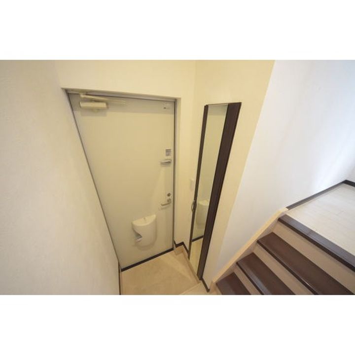 福岡県福岡市東区原田1(アパート)の賃貸物件の玄関