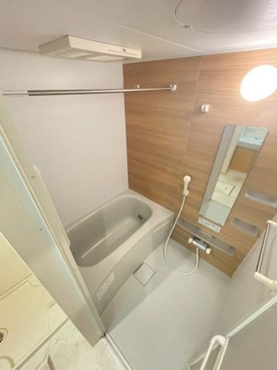千葉県千葉市稲毛区小仲台4(マンション)の賃貸物件の風呂