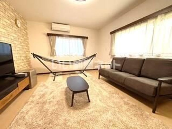 鶴見区生麦戸建ての居間