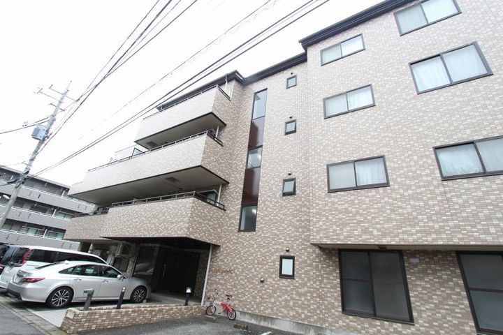 メゾンサンライズの外観
