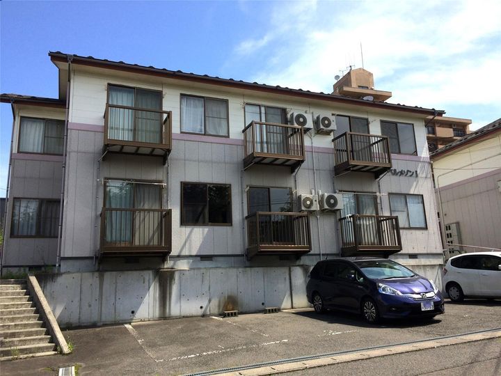 ベルメゾンIIの外観