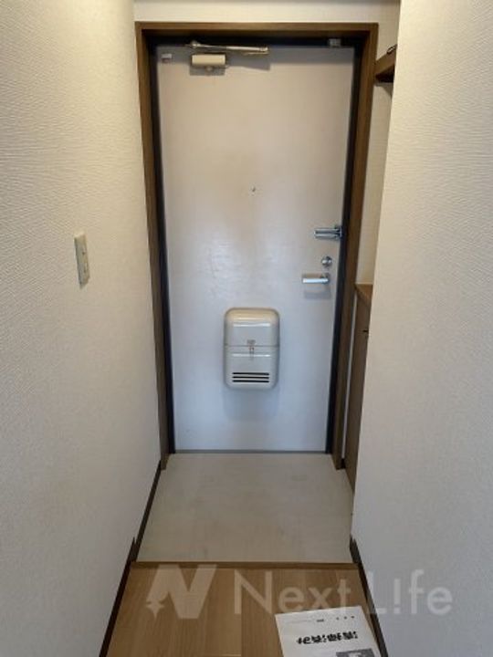 フラッツリド都筑の玄関