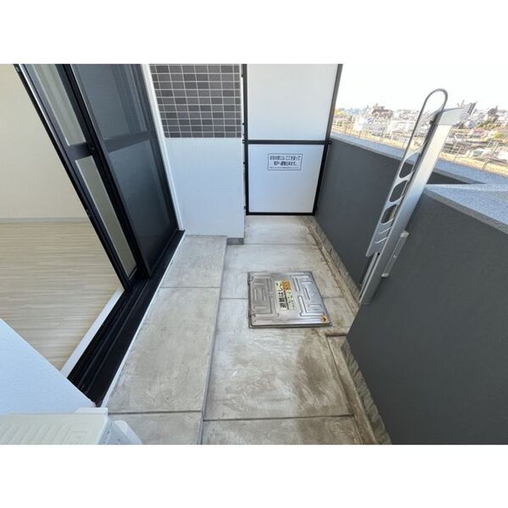 ピーステン名駅南 犬猫2匹可 事務所可の内装