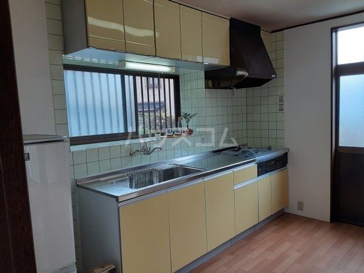 千葉県千葉市稲毛区園生町(一戸建)の賃貸物件のキッチン