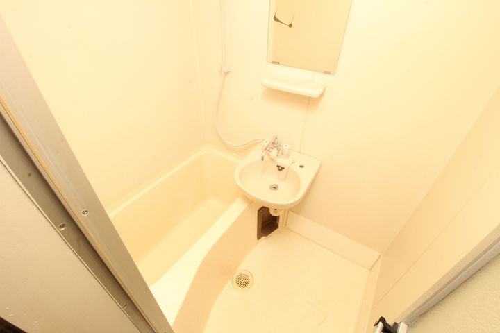 ☆ZEROチンタイ☆ラデヴィーナ幸手の風呂