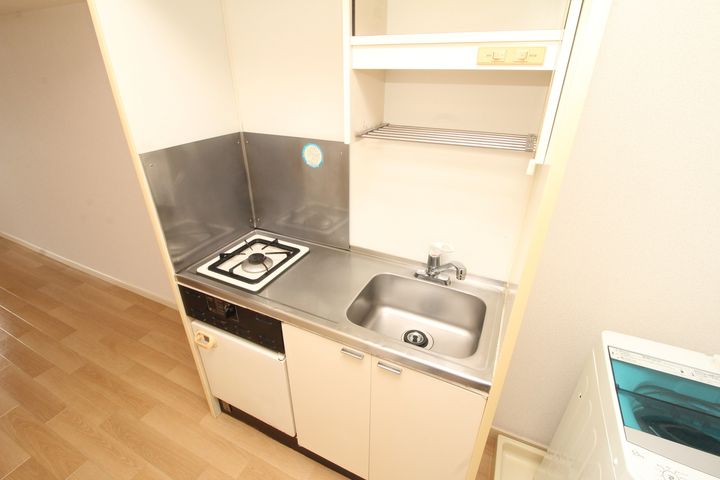 ☆ZEROチンタイ☆ラデヴィーナ幸手のキッチン