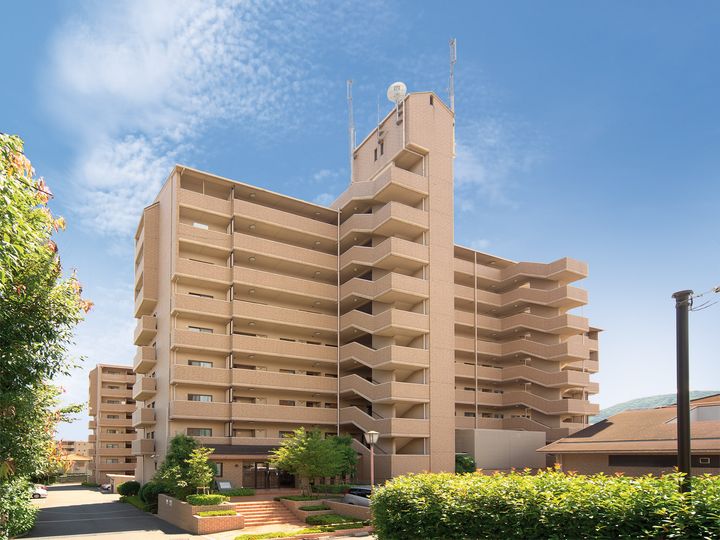 パセオ清荒神の外観