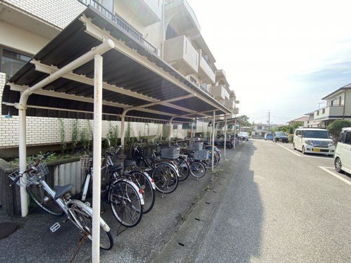 サンフラワーハイツ志津の地図