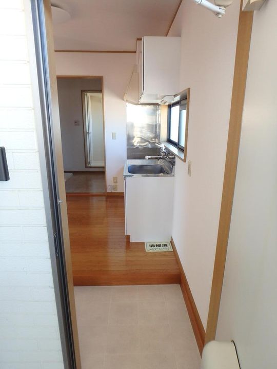 プレステージ休塚の玄関