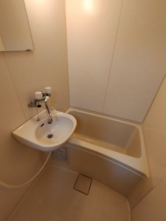 レオパレスMITOIIの風呂