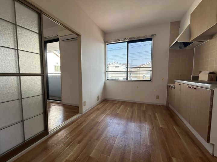 アスカハイム D棟の居間