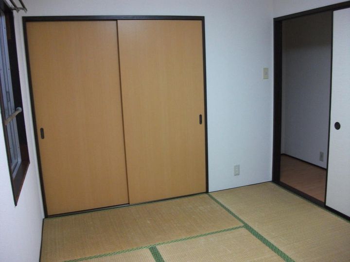 グリーンハイツC棟の居間