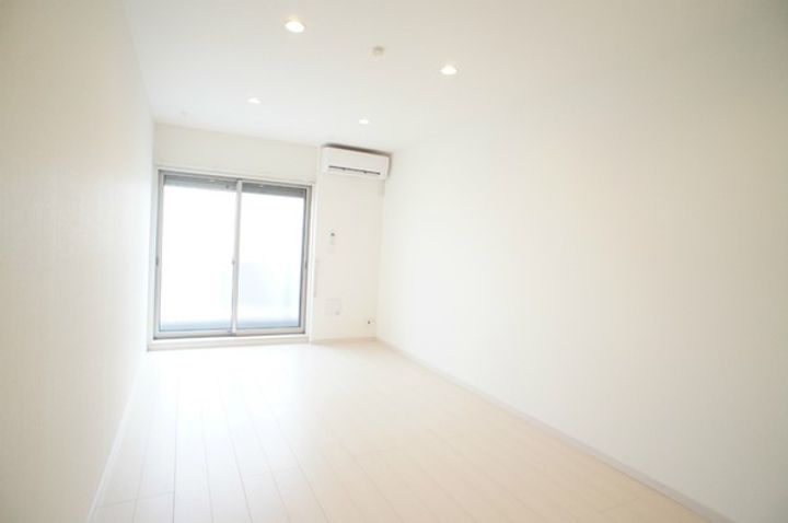 神奈川県藤沢市藤が岡1(アパート)の賃貸物件の居間