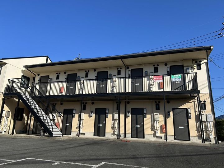 エディアス湯田Bの外観