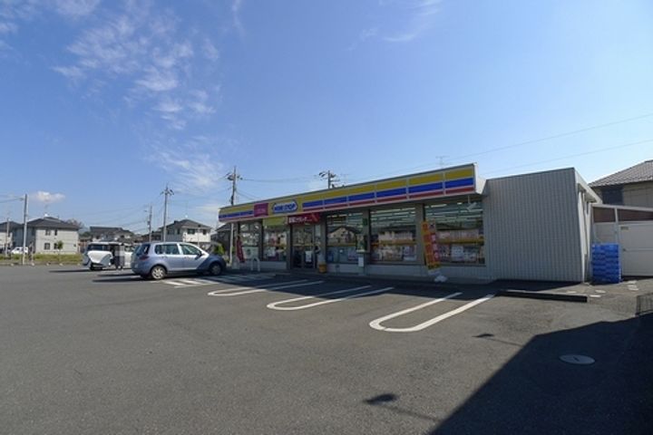 グリーン・アルスAの周辺