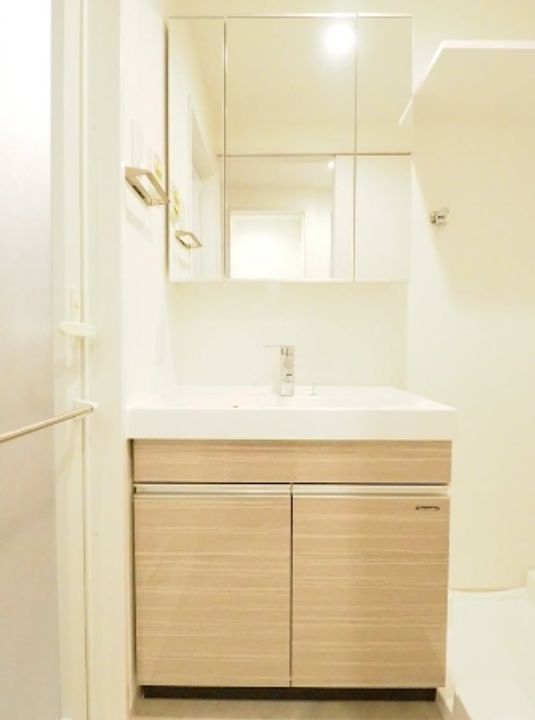 ドゥーエ入谷Iの内装