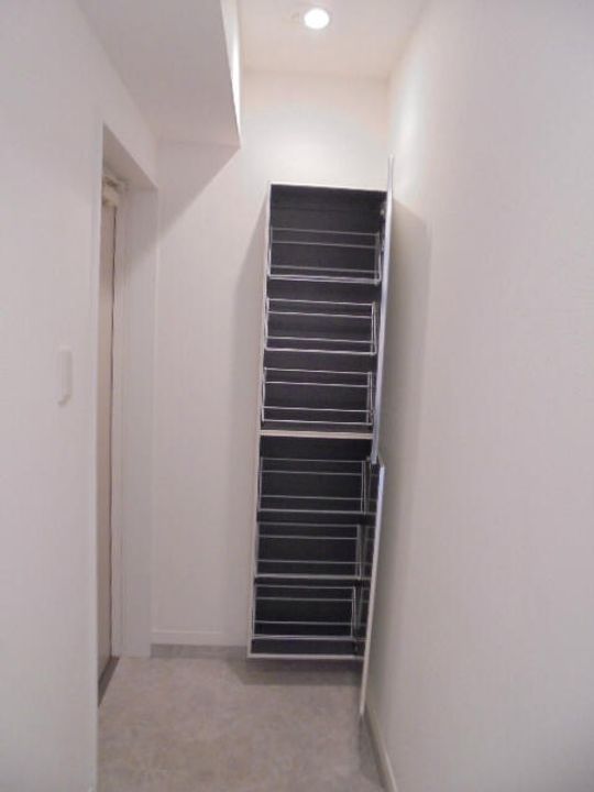 東京都江戸川区松島3(マンション)の賃貸物件の玄関